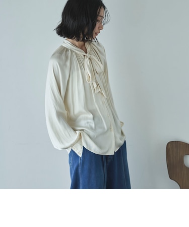 無地ドットボウタイブラウス