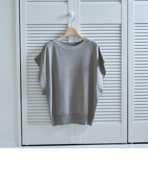 フレンチスリーブニット／