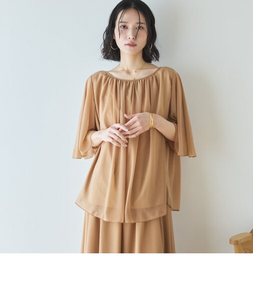 エスパンディギャザーブラウス