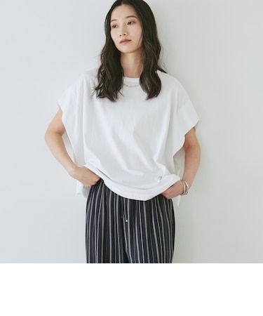 袖タックドルマンＴシャツ