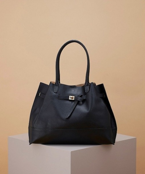 [トプカピ トレジャー] TOPKAPI TREASURE シュリンクレザー ベルトデザインA4トートバッグ