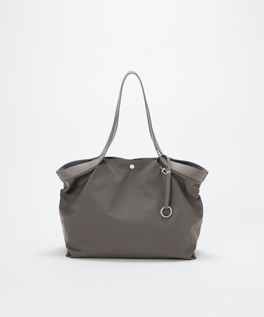 【Breath TOPKAPI】MORPH モーフ リンクルナイロン トートバッグ チャーム付き　A4 / 超軽量 /撥水