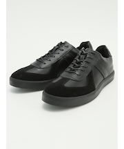 ライトウェイト スニーカー