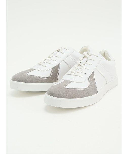 ライトウェイト スニーカー