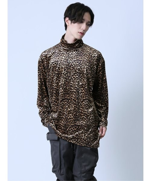 ネックレス付き ベロアレオパード タートルネック｜セマンティック