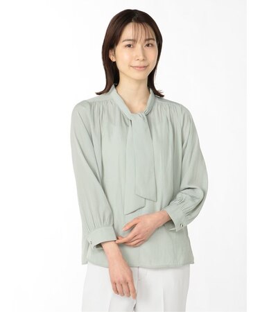 パウダーサテン ボウタイ風 長袖プルオーバーブラウス