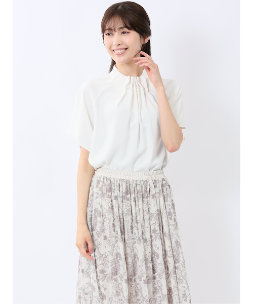 タックパール 半袖プルオーバーブラウス｜エムエフエディトリアルの