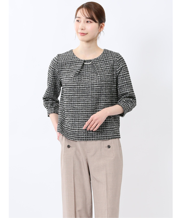 カットツイード ビジュー付きプルオーバー