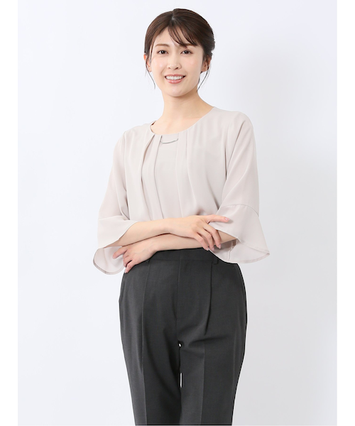 ネックレス付き 7分袖プルオーバーブラウス｜エムエフエディトリアルの
