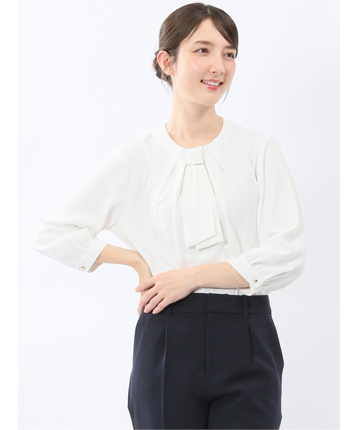 金具付きボウタイ風 7分袖プルオーバーブラウス