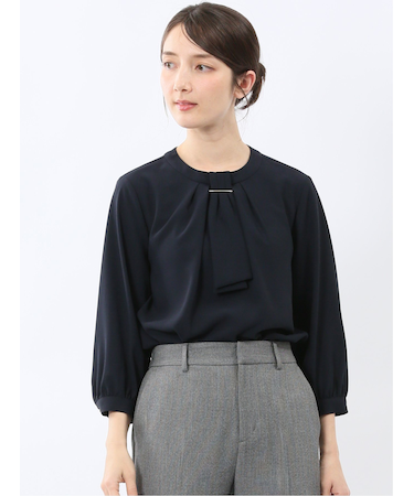 金具付きボウタイ風 7分袖プルオーバーブラウス
