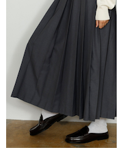 pleats long skirt