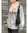 ベージュ