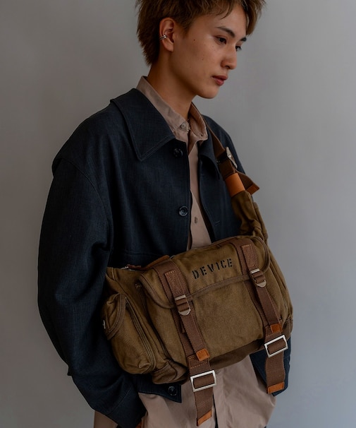 DEVICE Cargo ショルダーバッグ