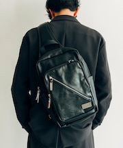 DEVICE Shade ジップデザイン 合皮 メガ ボディバッグ ショルダーバッグ