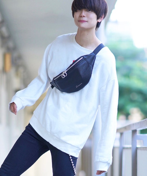 Rename 合皮 スマートウエストバッグ