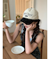 ブラック