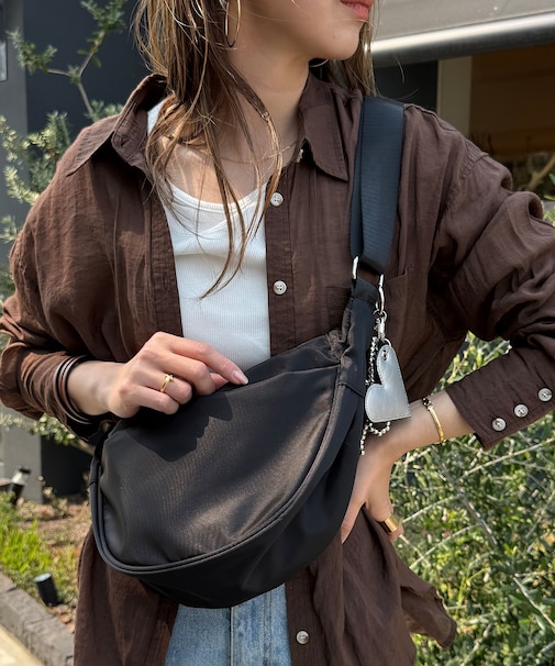 Rename ハーフムーン クロス ボディ トート ショルダーバッグ