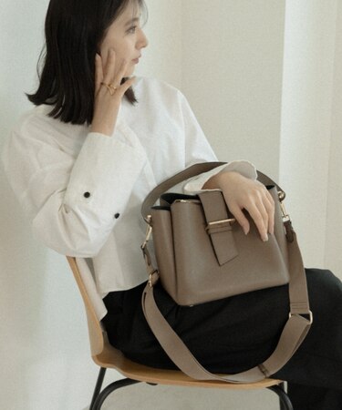 REAIMER フラップベルト カウレザー ハンド ショルダーバッグ