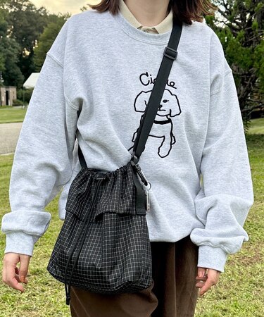 Rename カラビナ付き パラコード巾着 ナイロンショルダーバッグ