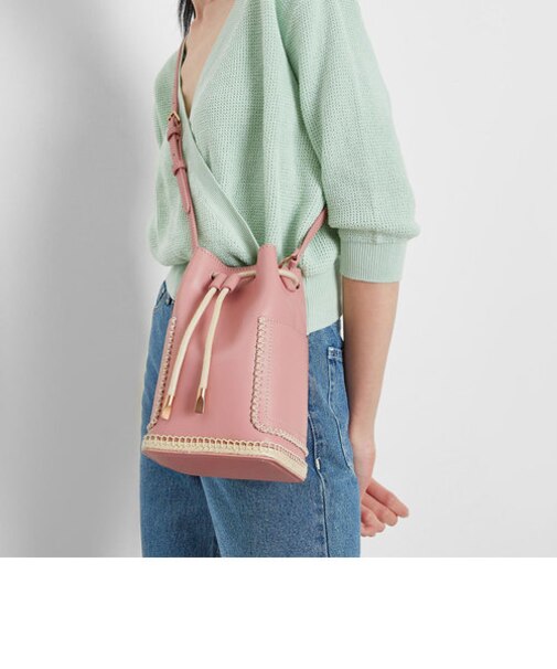 エンブロイドスティッチ バケツバッグ / Embroided Stitch Bucket Bag