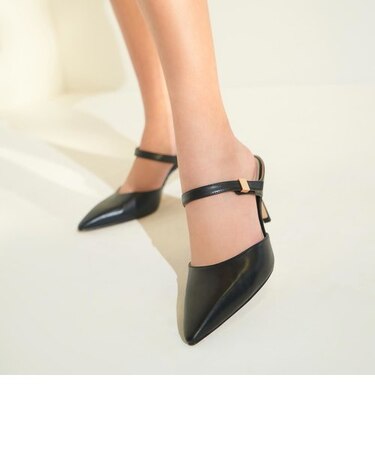 ツートーン アンクルストラップミュール / Two-Tone Ankle Strap Mules