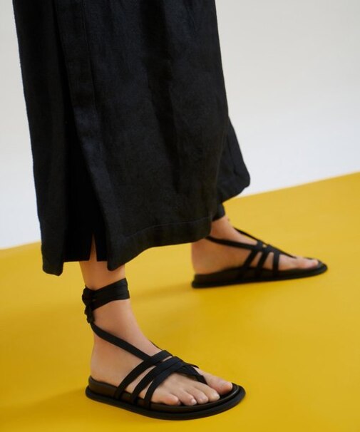 タイアラウンド トングサンダル / Tie-Around Thong Sandals