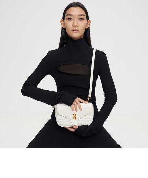 【値下げ】CHARLES&KEITH オブリエル パネルクロスボディバッグ Aubrielle オブリエル パネルクロスボディバッグ｜チャールズ