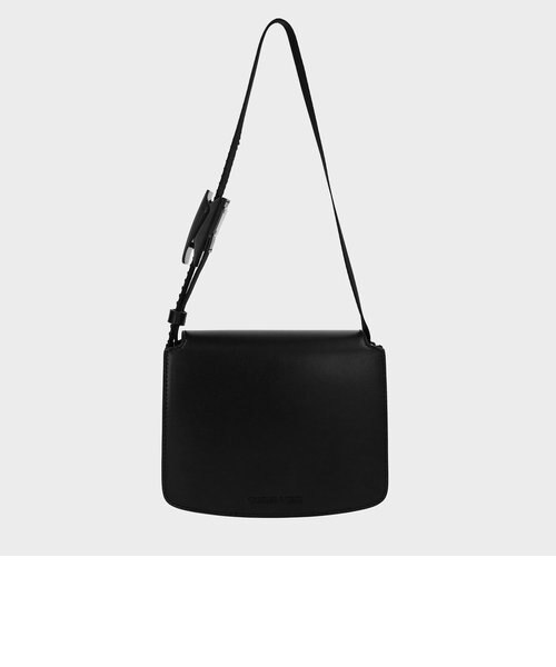   ブラックショルダーバッグ ボクシー フロントフラップショルダーバッグ｜チャールズ＆キースの