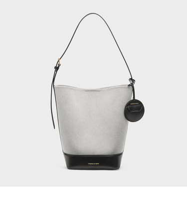 Enola エノラ キャンバスイロンゲイティッドバケツバッグ