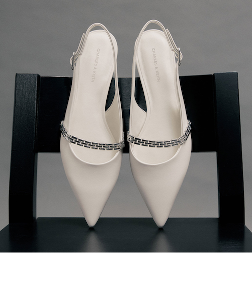 チェーンストラップ ポインテッドトゥスリングバックフラット