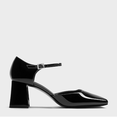 Patricia パトリシア パテントスクエアトゥドルセイアンクルストラップパンプス