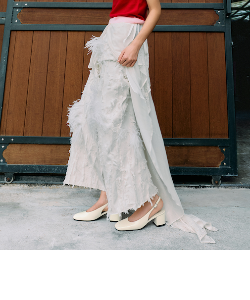 Danni ダニー パテントブロックヒール スリングバックパンプス