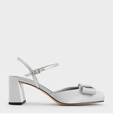 Brantley ブラントリー ボウ アンクルストラップパンプス