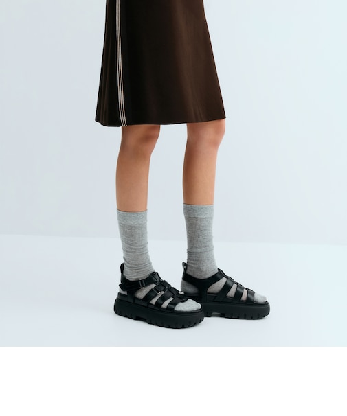 チャンキー ケージドサンダル