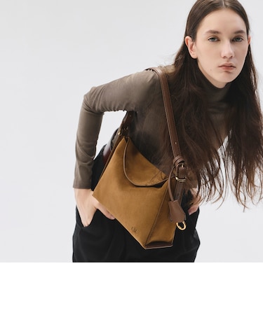 レザー＆スエード トップフラップ ホーボーバッグ