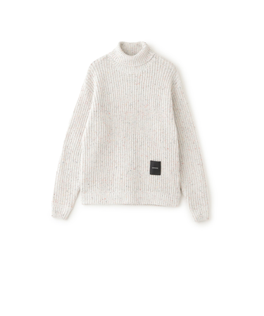 マルチカラータートルネック