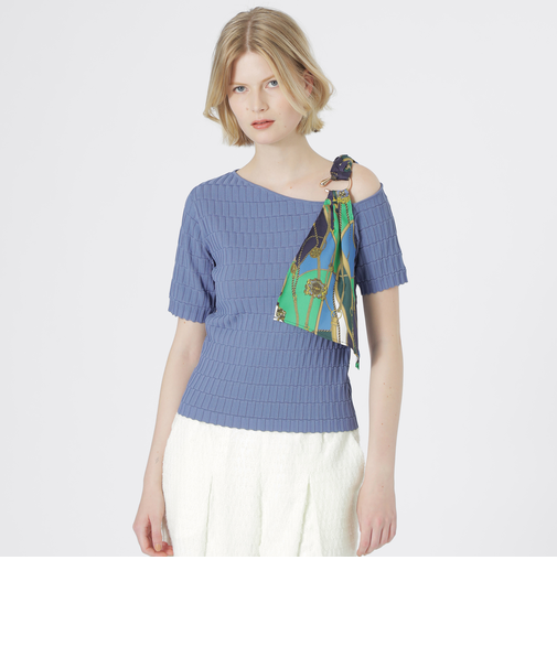 スカーフコンビカットアウトニット