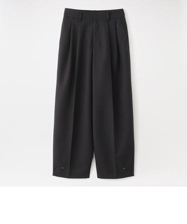 カーヴィーパンツ