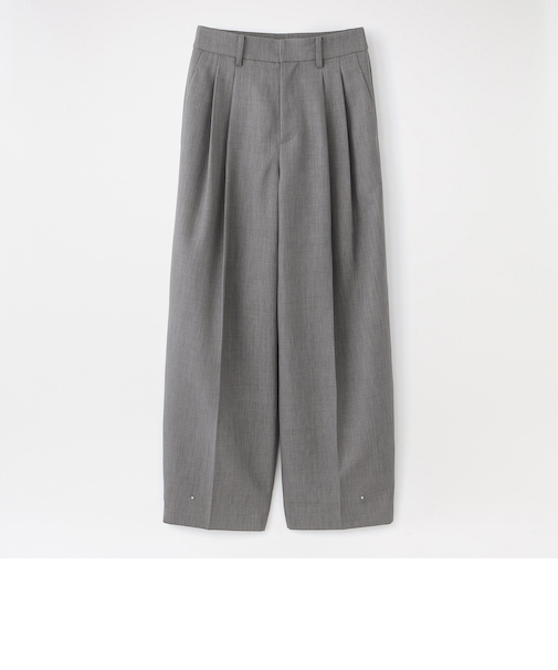 カーヴィーパンツ