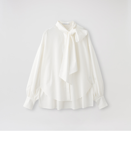 パフコンシャススカーフシャツ