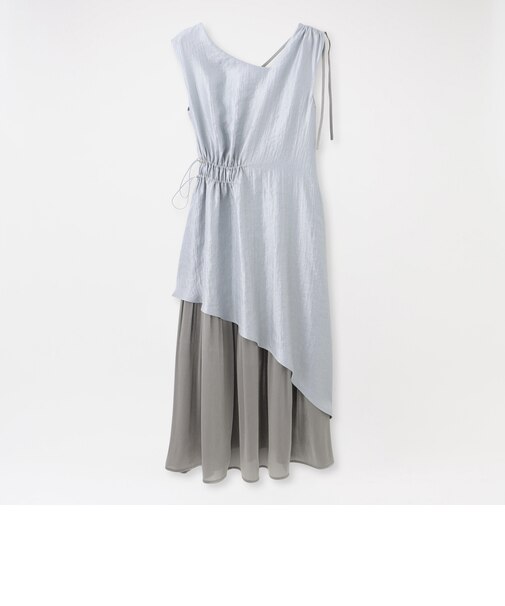 オープンバックドレス