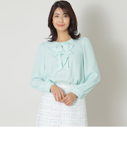 フロントレース ノーカラーブラウス