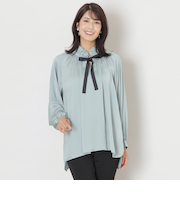 サテンリボンブラウス