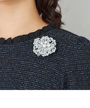 フラワーブローチ