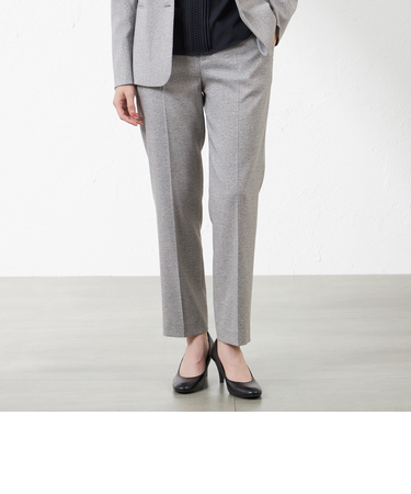 シャークストレッチテーパードパンツ