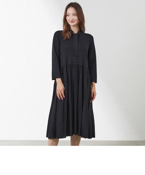 ボウタイニットドレス