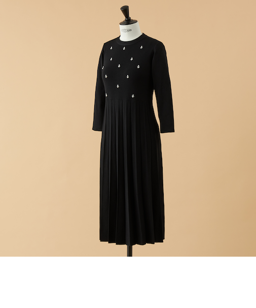 【WEB・一部店舗限定】【ATELIER COLLECTION】ビジューニットドレス