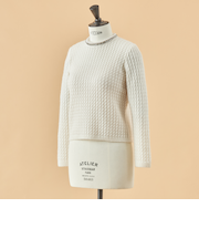 【WEB・一部店舗限定】【ATELIER COLLECTION】ビジューニットプルオーバー
