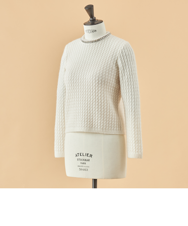 【WEB・一部店舗限定】【ATELIER COLLECTION】ビジューニットプルオーバー